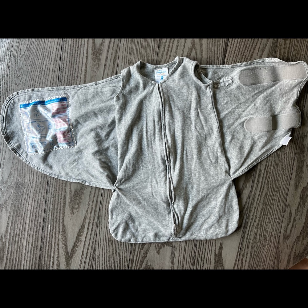 2 Halo Sleepsack Swaddles - Picture 2 of 3